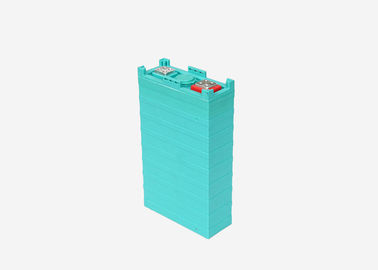 Guter Preis prismatische Zellen 3.2v 100ah Lifepo4 für ESS-Behälter/Solarenergie-Speicher-System online