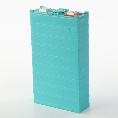 Guter Preis Lithium-Batterie IEC62619 3.2V 100Ah LiFePO4 für RV online